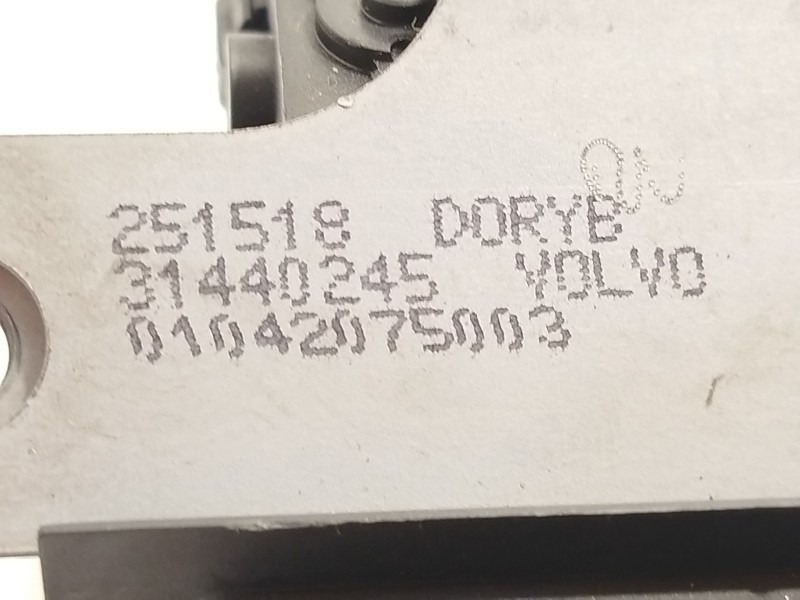 Recambio de cerradura maletero / porton para volvo v40 hatchback (525) d2 referencia OEM IAM 31440245  