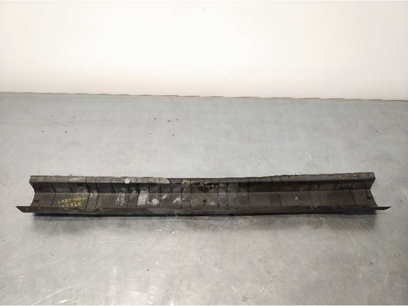 Recambio de paragolpes trasero para ford transit combi ´06 ft 280 mediano referencia OEM IAM 1370975  