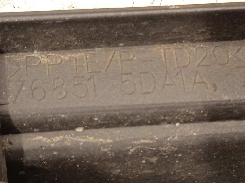 Recambio de estribo para infiniti q30 1.6 premium referencia OEM IAM 768515DA1A  