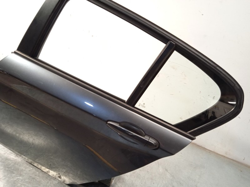 Recambio de puerta trasera izquierda para bmw serie 1 lim. (f20) 116d referencia OEM IAM 41525A2A397 41527284515 