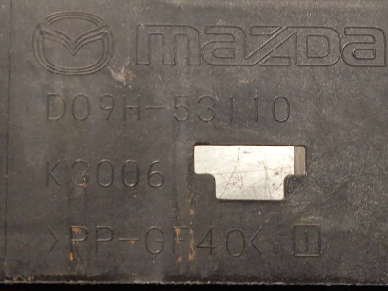 Recambio de panel frontal para mazda cx-3 (dk) 2.0 skyactiv-g referencia OEM IAM D10E53110A  