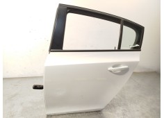 Recambio de puerta trasera izquierda para chevrolet cruze hatchback (j305) 1.6 referencia OEM IAM 95476404   2