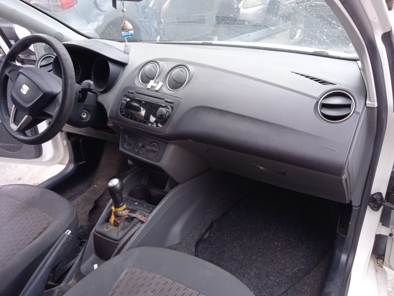 seat ibiza iv sc (6j1, 6p5) del año 2010