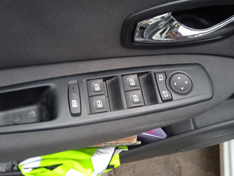 renault scénic iii (jz0/1_) del año 2016