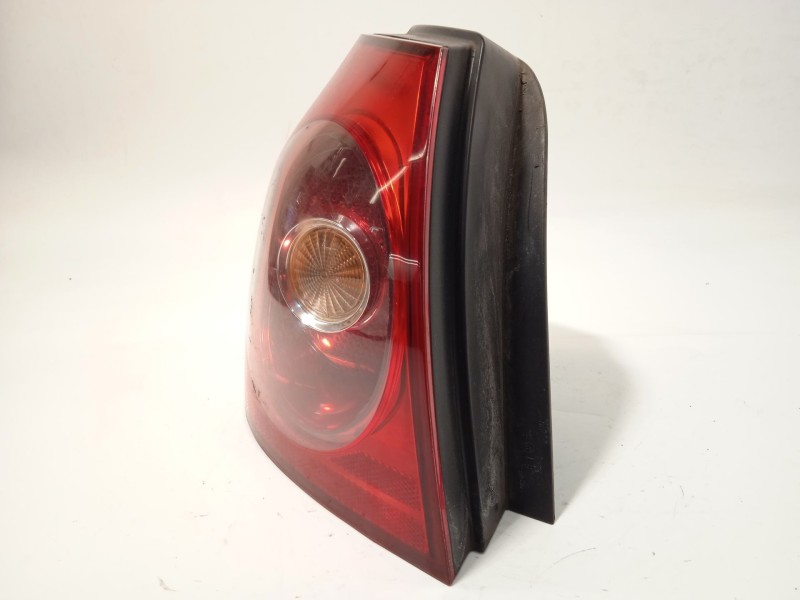 Recambio de piloto trasero izquierdo para volkswagen golf v (1k1) 1.9 tdi referencia OEM IAM 1K6945095G  89031704