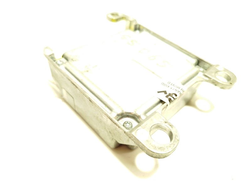 Recambio de centralita airbag para toyota avensis (_t25_) 2.0 d-4d (cdt250_) referencia OEM IAM 8917005122  232517102