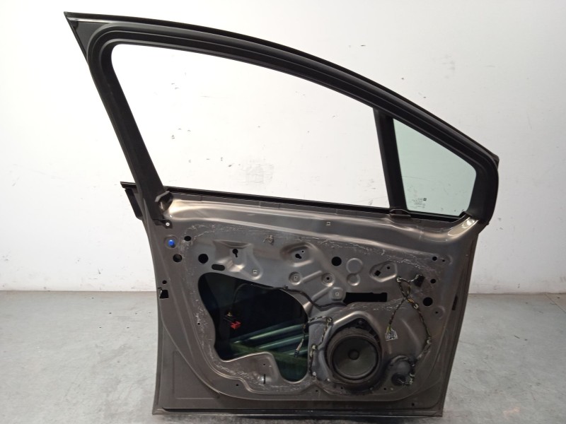 Recambio de puerta delantera izquierda para opel meriva b monospace (s10) 1.4 (75) referencia OEM IAM 39144651 13309251 