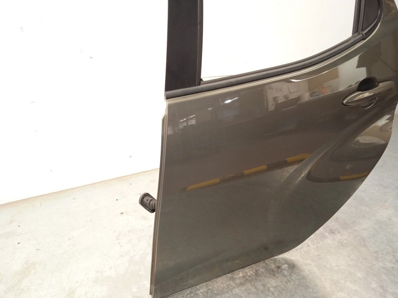 Recambio de puerta trasera izquierda para toyota yaris (_p21_, _pa1_, _ph1_) 1.5 (mxpa11) referencia OEM IAM 67004K0060  