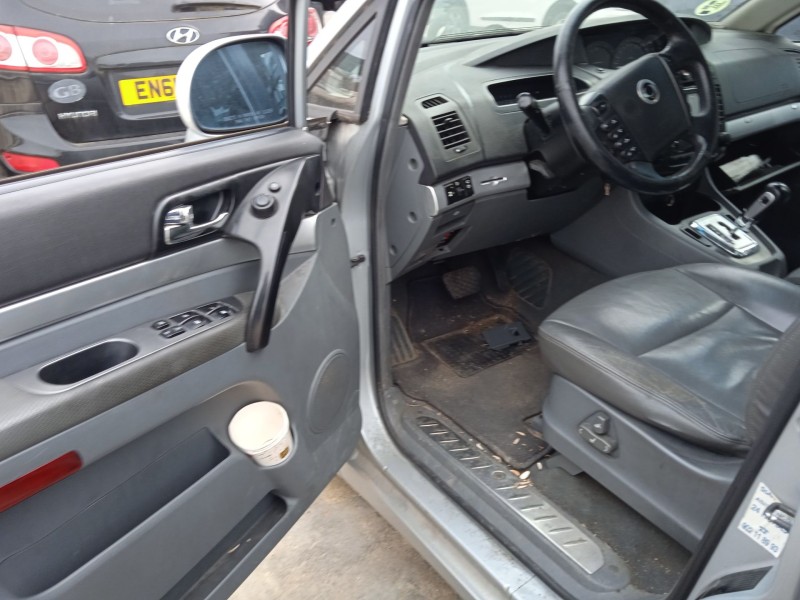 ssangyong rodius i del año 2010