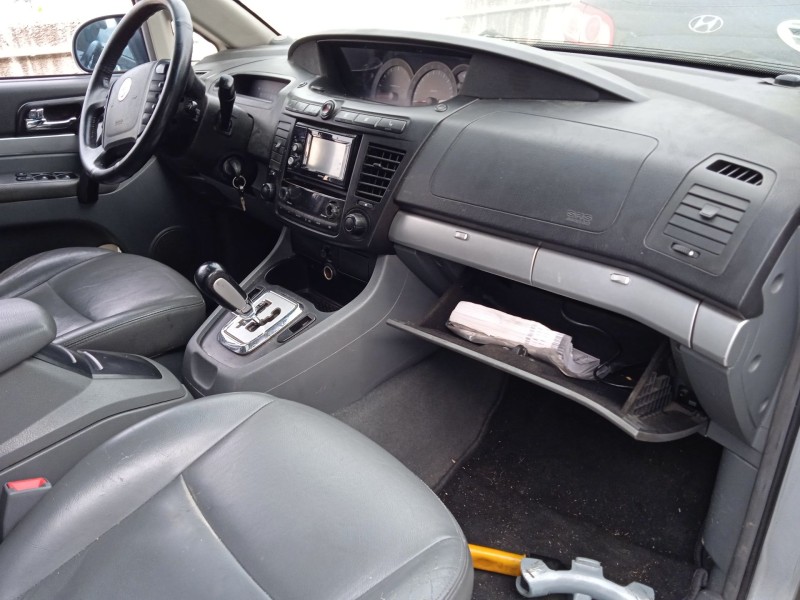 ssangyong rodius i del año 2010