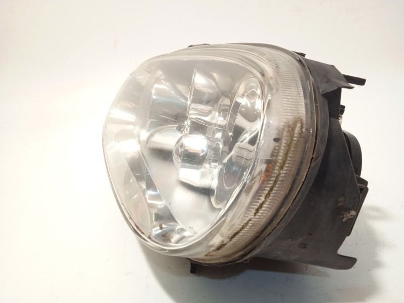 Recambio de faro izquierdo para volkswagen golf iv (1j1) 1.9 sdi referencia OEM IAM 1J1941015B 1J1941017B 67742010