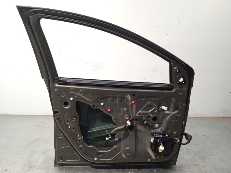 Recambio de puerta delantera izquierda para toyota yaris (_p21_, _pa1_, _ph1_) 1.5 (mxpa11) referencia OEM IAM 67002K0020  