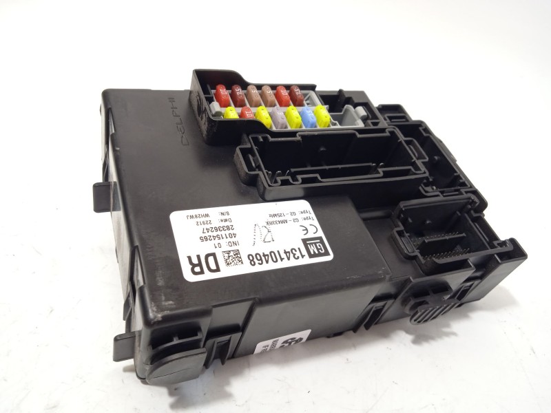 Recambio de caja reles / fusibles para opel meriva b monospace (s10) 1.4 (75) referencia OEM IAM 13410468  