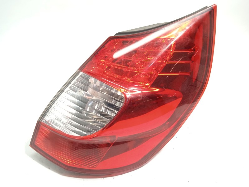 PILOTO TRASERO DERECHO 8200474327 