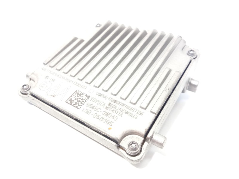 Recambio de modulo electronico para toyota yaris (_p21_, _pa1_, _ph1_) 1.5 (mxpa11) referencia OEM IAM 8646C0W040  