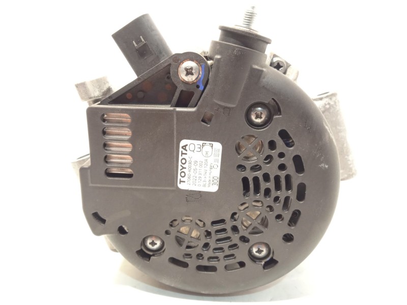 Recambio de alternador para toyota yaris (_p21_, _pa1_, _ph1_) 1.5 (mxpa11) referencia OEM IAM 27060K0030  0129311002