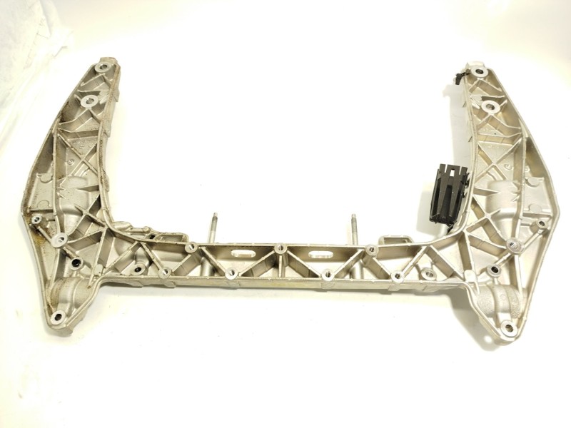 Recambio de puente delantero para porsche 911 descapotable (992) 3.8 turbo s (992650) referencia OEM IAM 992401309R  