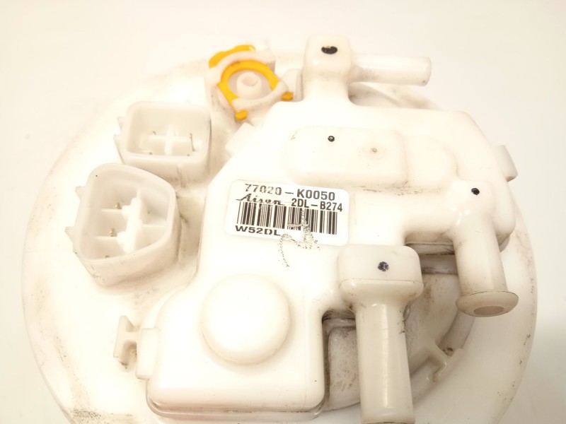 Recambio de bomba combustible para toyota yaris (_p21_, _pa1_, _ph1_) 1.5 (mxpa11) referencia OEM IAM 77020K0050  