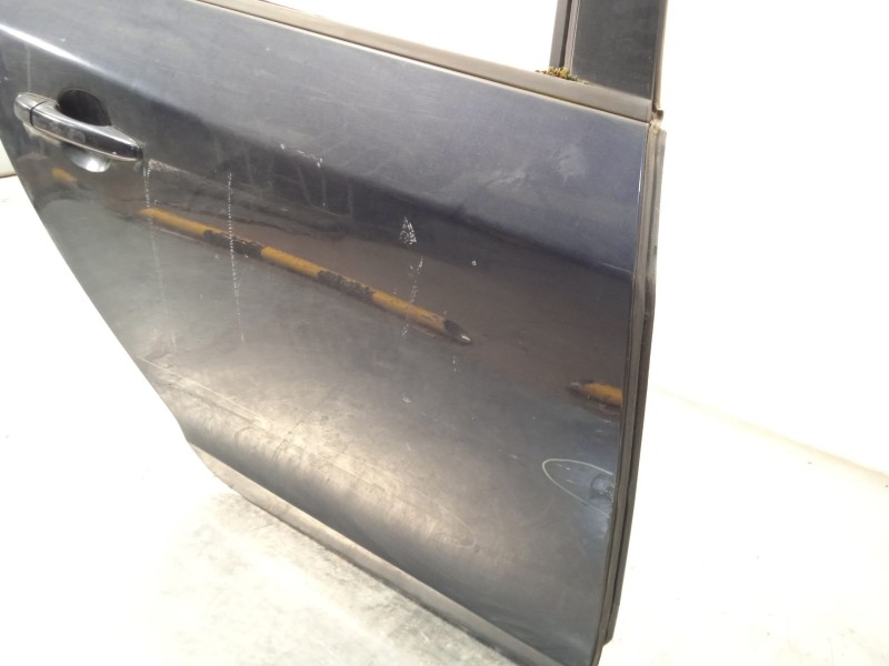 Recambio de puerta trasera derecha para volvo s60 ii (134) d2 referencia OEM IAM 32228975 31298043 