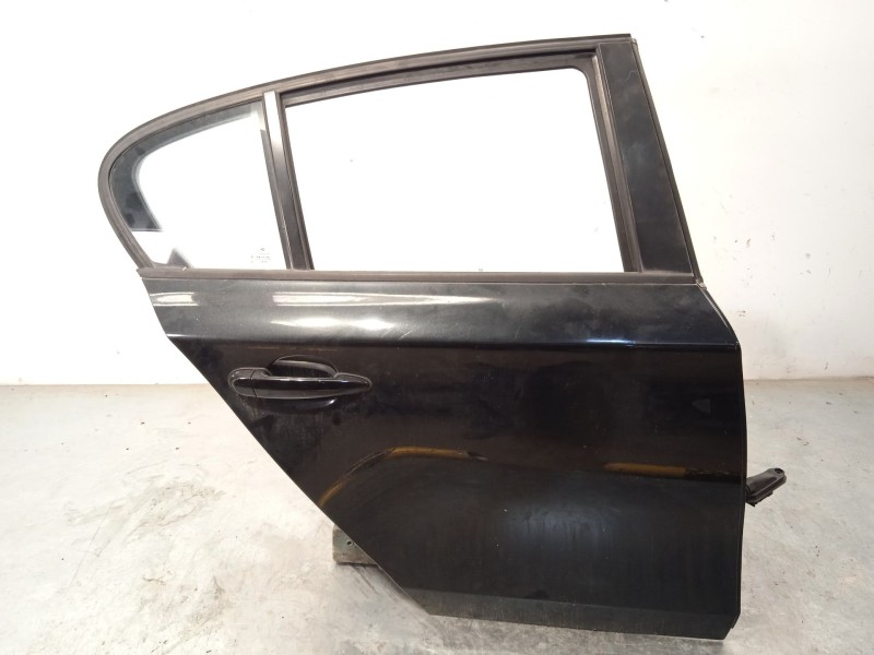 Recambio de puerta trasera derecha para bmw 1 (e87) 116 i referencia OEM IAM 5A2A384 41525A2A384 