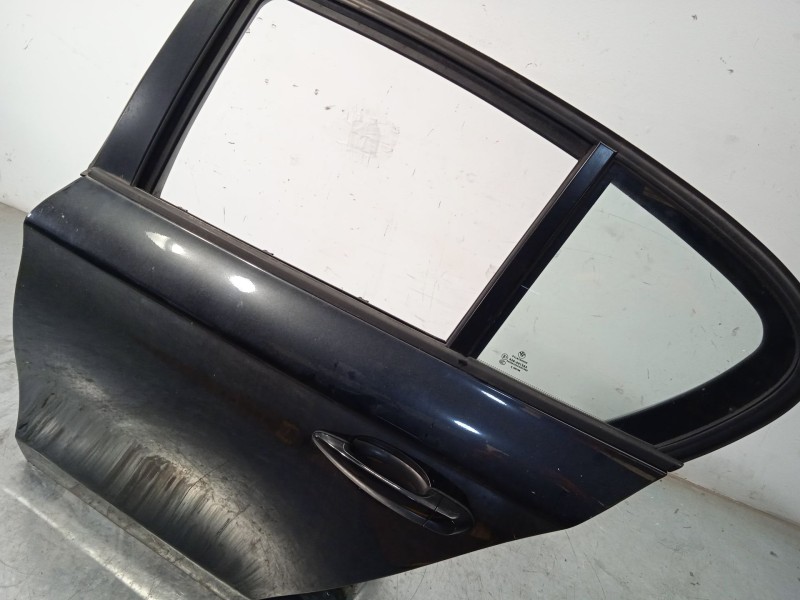 Recambio de puerta trasera izquierda para bmw 1 (e87) 116 i referencia OEM IAM 5A2A383 41525A2A383 