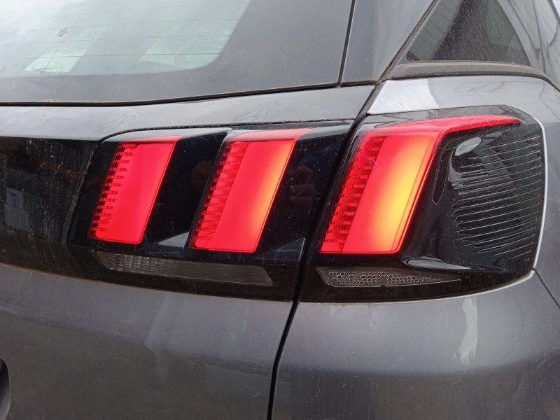 peugeot 3008 ii suv (mc_, mr_, mj_, m4_) del año 2023