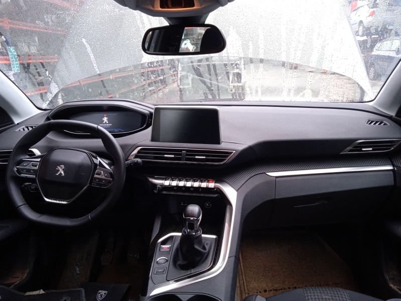 peugeot 3008 ii suv (mc_, mr_, mj_, m4_) del año 2023