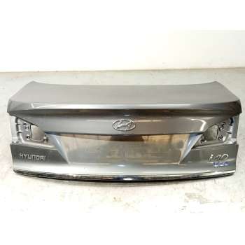 TAPA MALETERO 692003Z310 