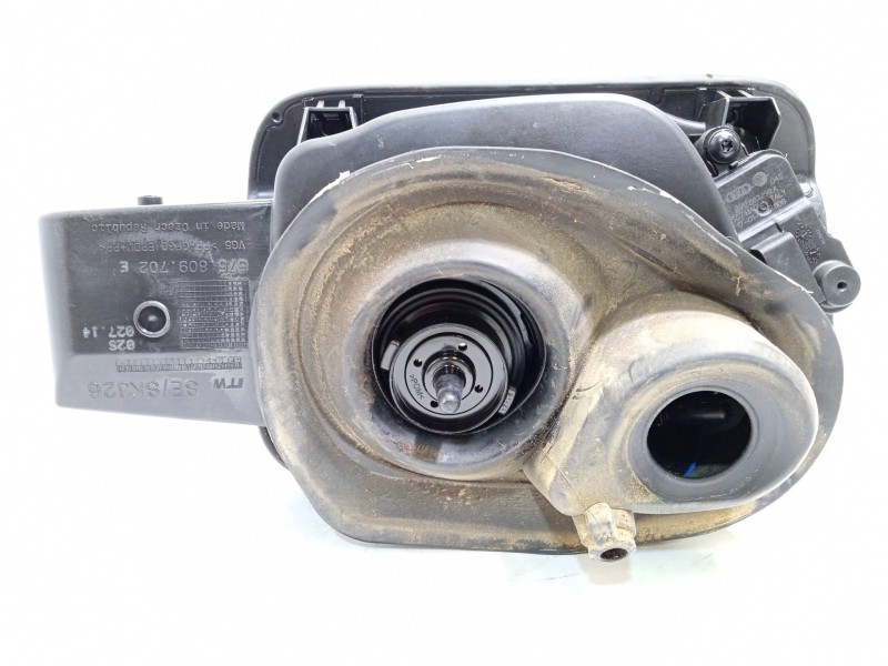 Recambio de tapa exterior combustible para seat ateca (kh7, khp) 2.0 tdi referencia OEM IAM 04L010012A  