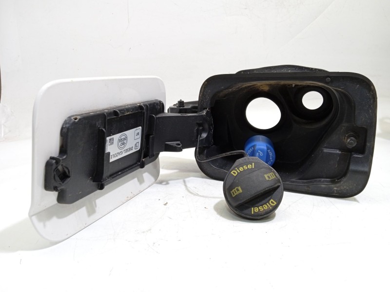 Recambio de tapa exterior combustible para seat ateca (kh7, khp) 2.0 tdi referencia OEM IAM 04L010012A  