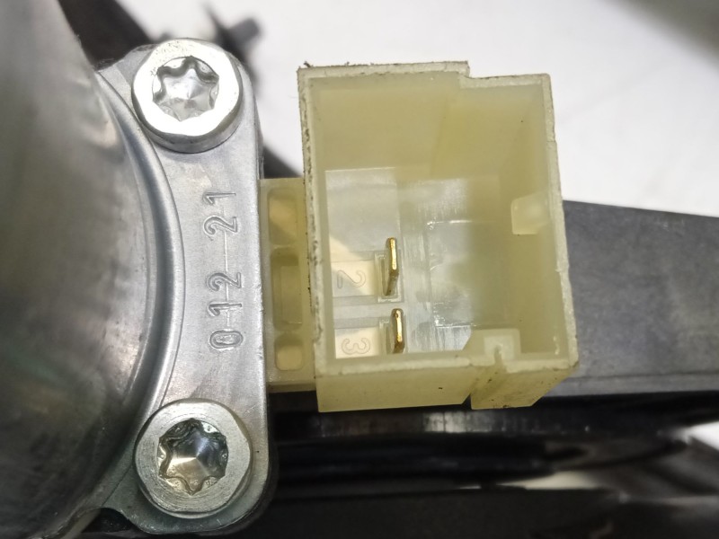 Recambio de elevalunas delantero izquierdo para seat ateca (kh7, khp) 2.0 tdi referencia OEM IAM E850202101  