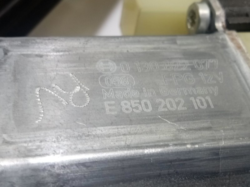 Recambio de elevalunas delantero izquierdo para seat ateca (kh7, khp) 2.0 tdi referencia OEM IAM E850202101  