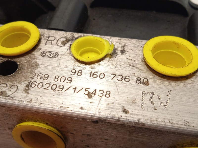 Recambio de abs para citroën c4 picasso feel referencia OEM IAM 9816073680 9816071080 269809