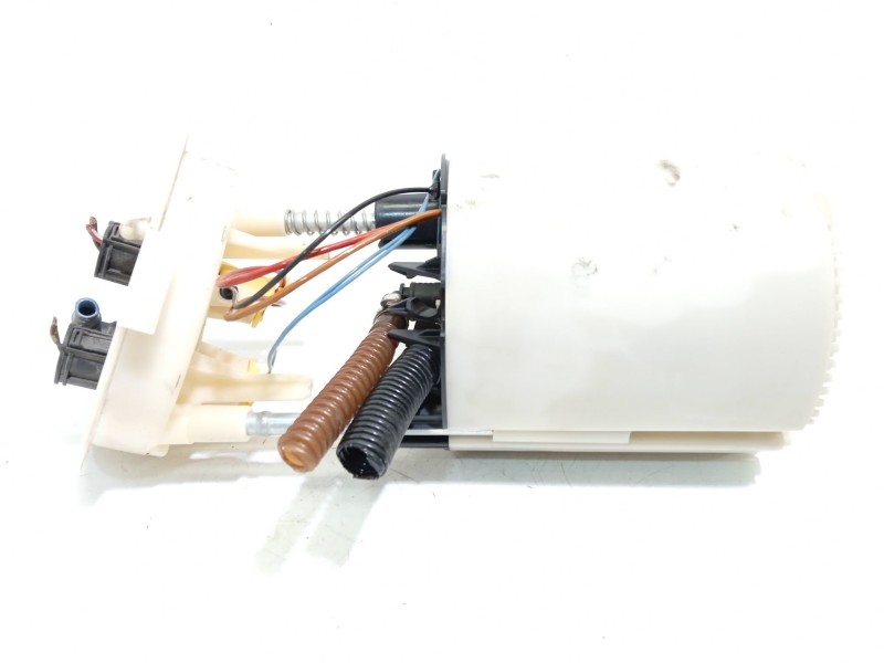 Recambio de bomba combustible para bmw 1 (e87) 116 i referencia OEM IAM 7197073 26070801 A2C53024940