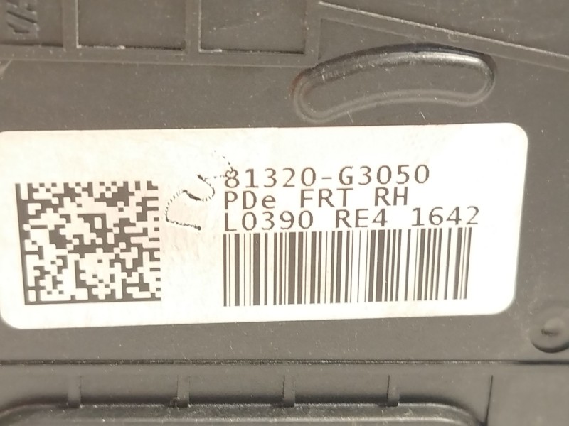 Recambio de cerradura puerta delantera derecha para hyundai i30 (pde, pd, pden) 1.5 referencia OEM IAM 81320G3050  