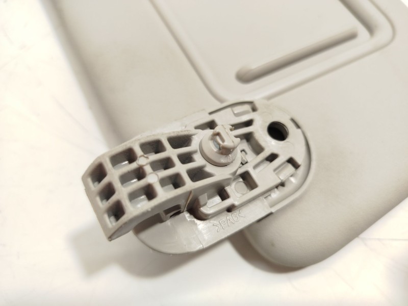 Recambio de parasol izquierdo para hyundai i30 (pde, pd, pden) 1.5 referencia OEM IAM 85210G3010 85210G3010MMH 