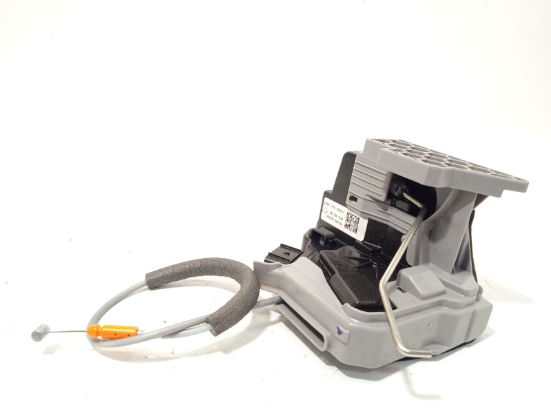 Recambio de cerradura puerta trasera izquierda para hyundai i20 iii (bc3, bi3) 1.2 referencia OEM IAM 81420Q0000  