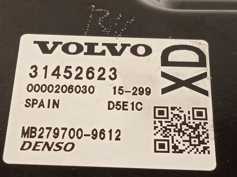 Recambio de centralita motor uce para volvo s60 ii (134) d2 referencia OEM IAM 31452623  2797009612