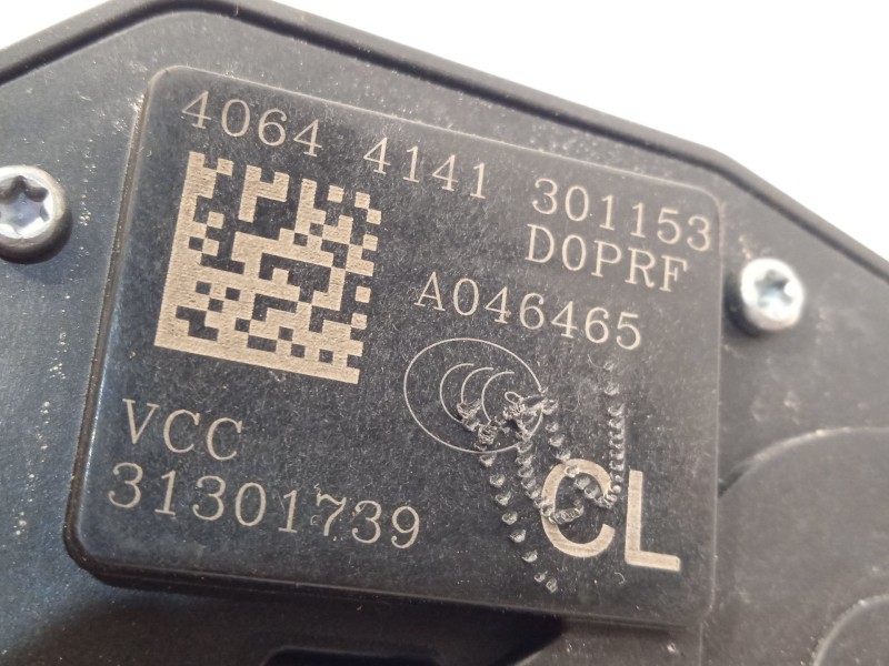 Recambio de cerradura puerta delantera derecha para volvo s60 ii (134) d2 referencia OEM IAM 31301739  