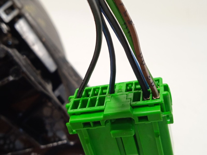 Recambio de retrovisor derecho para volvo s60 ii (134) d2 referencia OEM IAM 31402572  