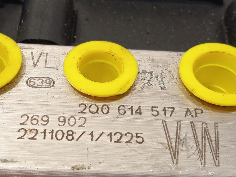 Recambio de abs para seat arona style referencia OEM IAM 2Q0614517AP 0265956685 269902