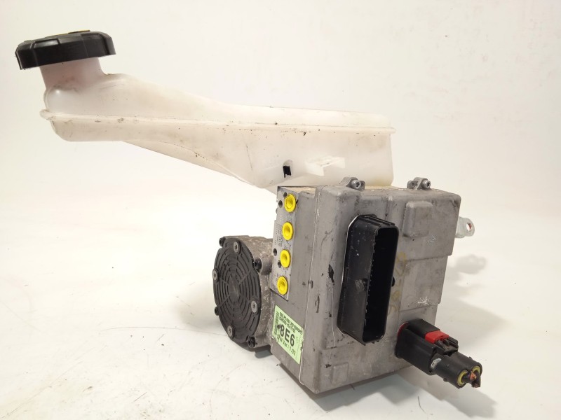 Recambio de abs para hyundai kona referencia OEM IAM 58500K4110 K458500011 