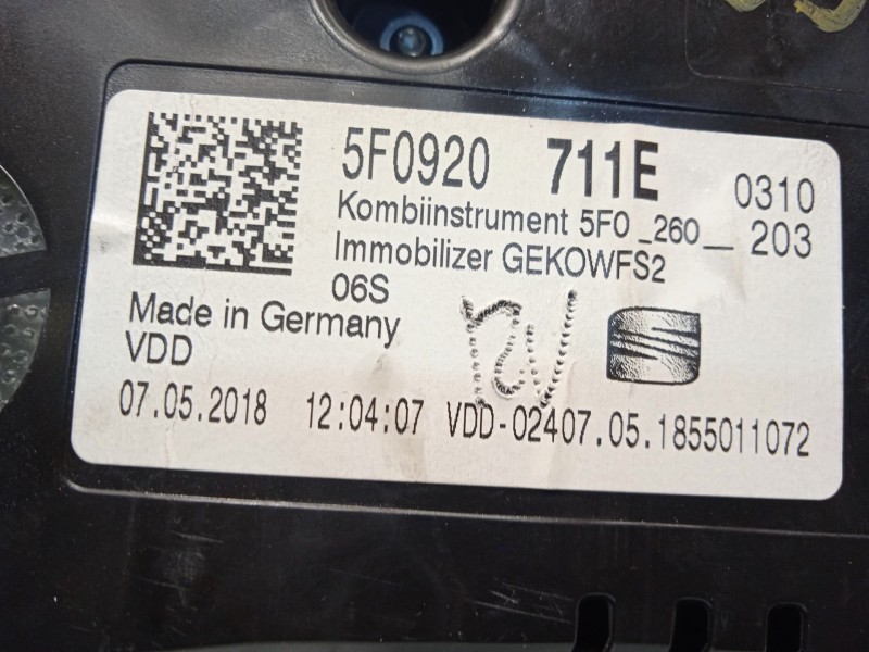 Recambio de cuadro instrumentos para seat leon st (5f8) 2.0 tdi 4drive referencia OEM IAM 5F0920711E  