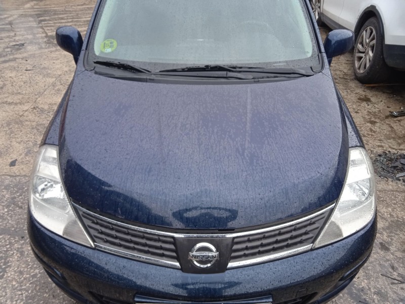 nissan tiida hatchback (c11) del año 2009