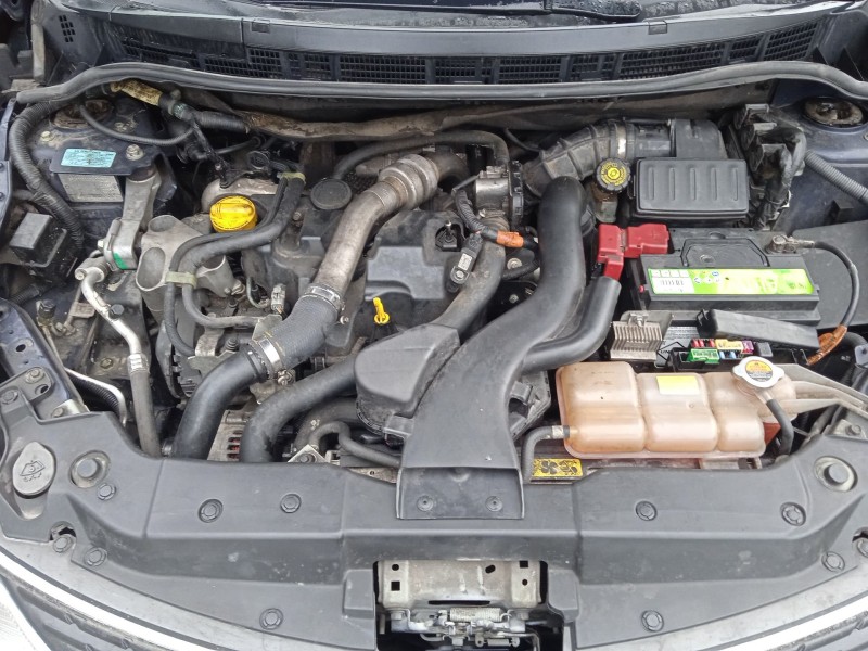 nissan tiida hatchback (c11) del año 2009