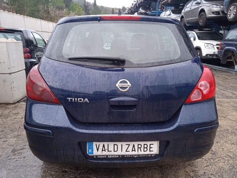 nissan tiida hatchback (c11) del año 2009