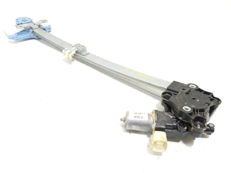 Recambio de elevalunas delantero izquierdo para suzuki swift v (az) 1.0 (a2l310) referencia OEM IAM 8343052R10  0620403620