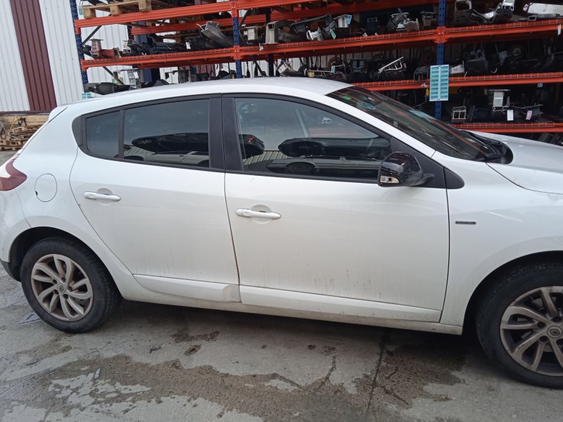 renault megane iii hatchback (bz0/1_, b3_) del año 2015