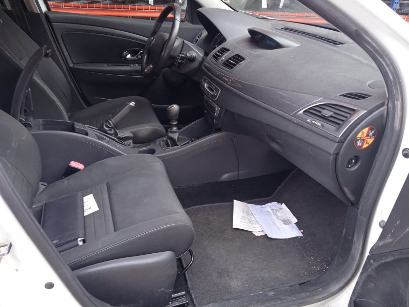 renault megane iii hatchback (bz0/1_, b3_) del año 2015