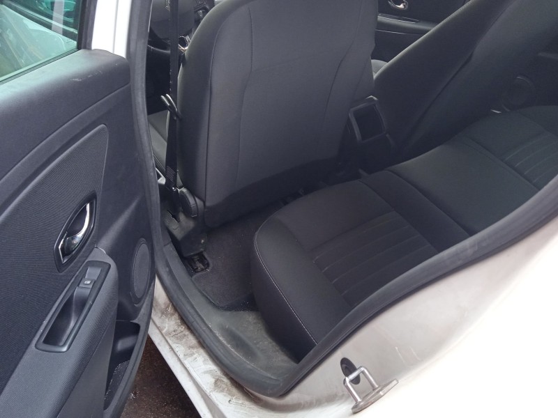 renault megane iii hatchback (bz0/1_, b3_) del año 2015